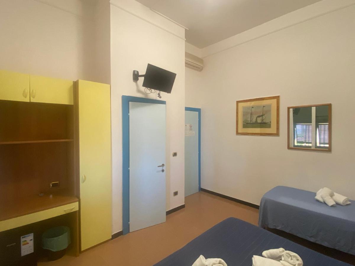 Caravella Hotel Deiva Marina Kültér fotó